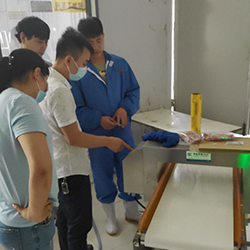 鑫科源農(nóng)產(chǎn)品有限公司安裝食品金屬探測器